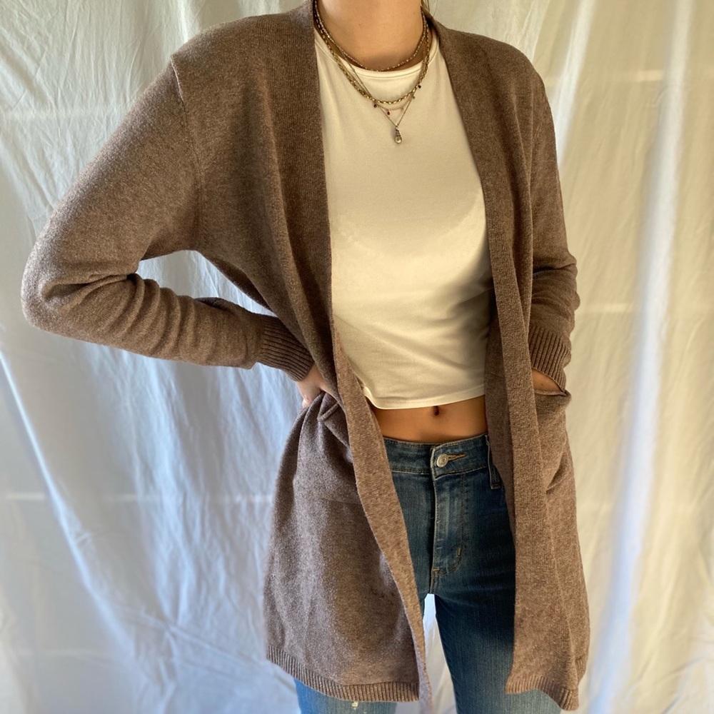 Cardigan - Picture 1 of 3